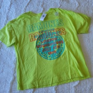Ramones London July 4 1976 Concert TShirt Neon Green M/8 NWT Old Navy